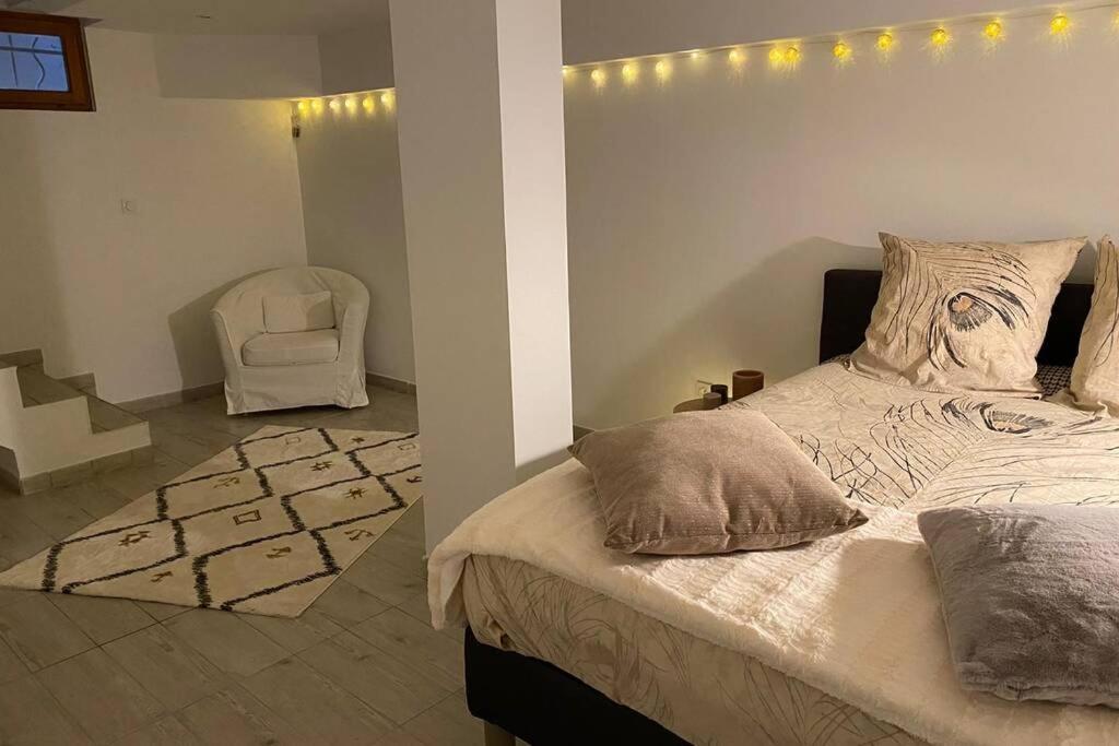Villa Des Oliviers Avec Piscine Chassagny Εξωτερικό φωτογραφία